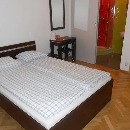 호스텔 Lux - Z Prywatnymi Lazienkami