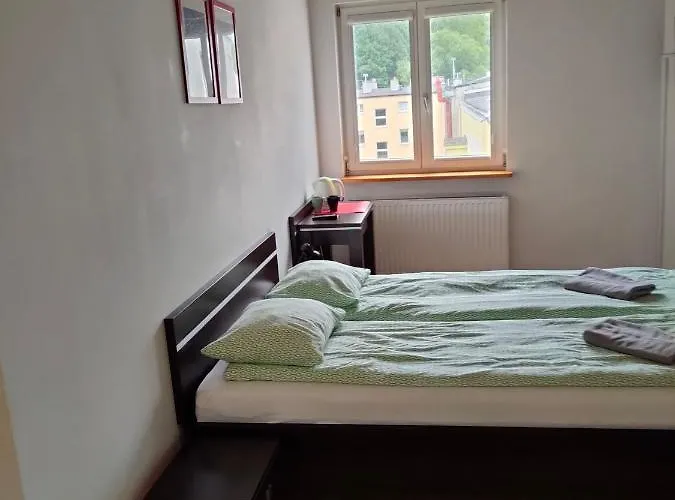 Hostel Lux - Z Prywatnymi łazienkami