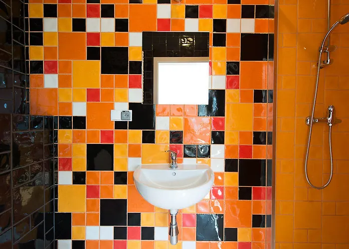 Hostel Lux - Z Prywatnymi łazienkami *