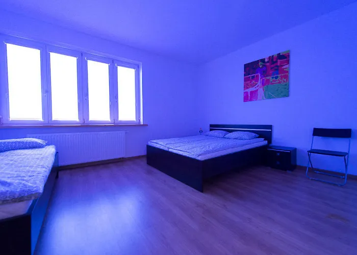 Hostel Lux - Z Prywatnymi łazienkami Gdynia